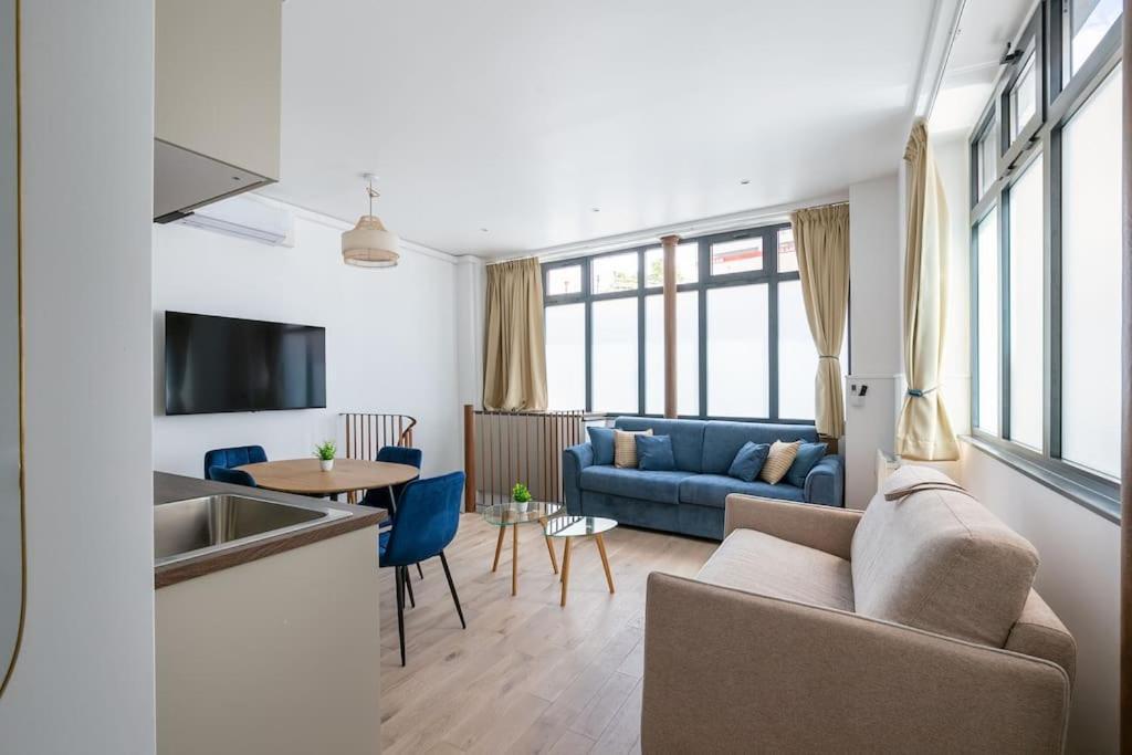 Appartement New 2 Br- 2 Bedroom In 15 Eiffel Clim