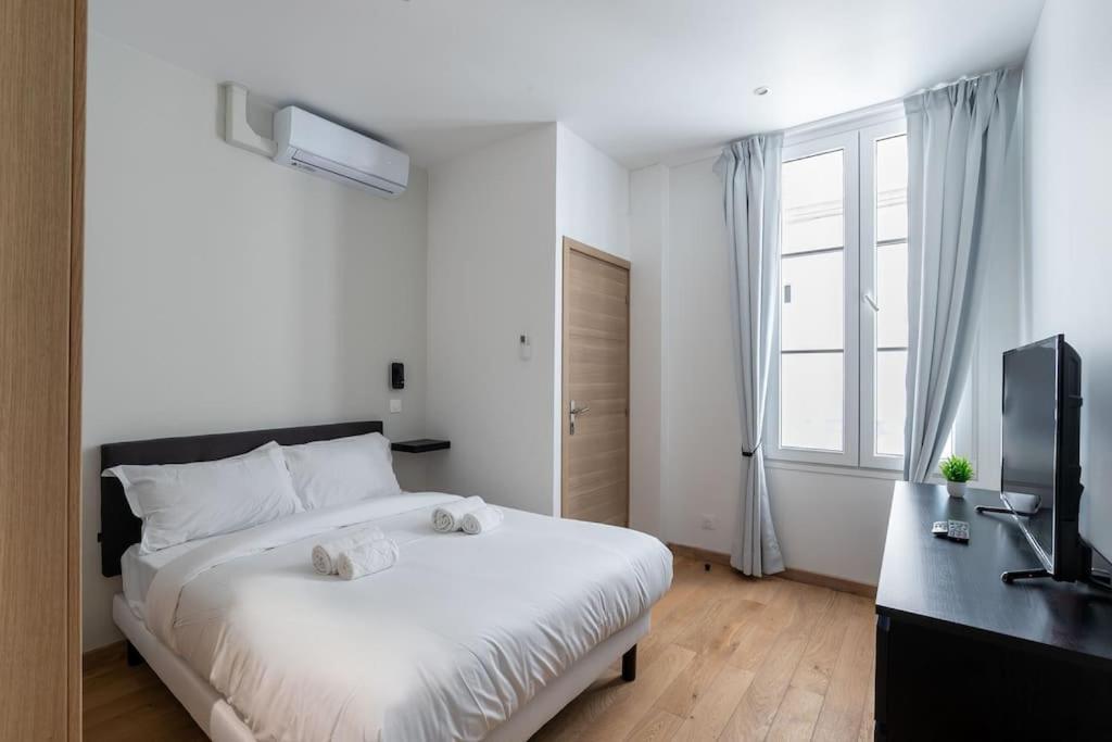 New 2 Br- 2 Bedroom In 15 Eiffel Clim * París